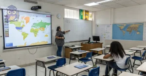 Curso de Curso Livre de Tecnologia Aplicada ao Ensino de Geografia